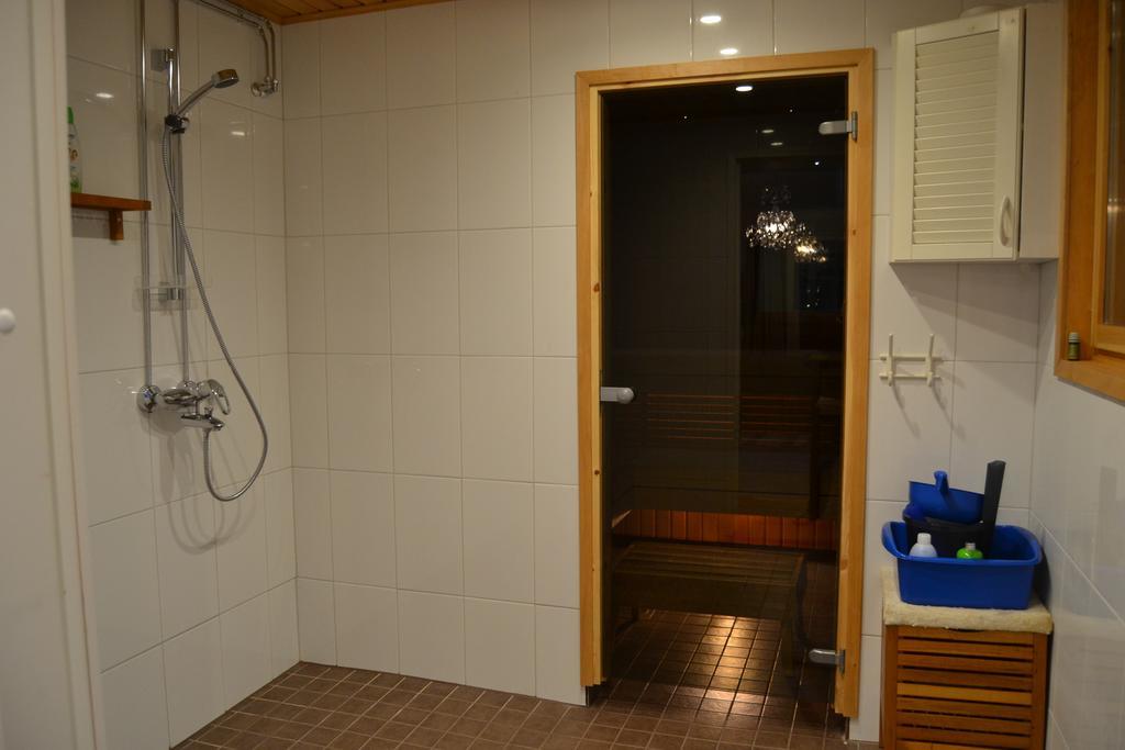 Villa Linnunlaulu Loparo Kamer foto